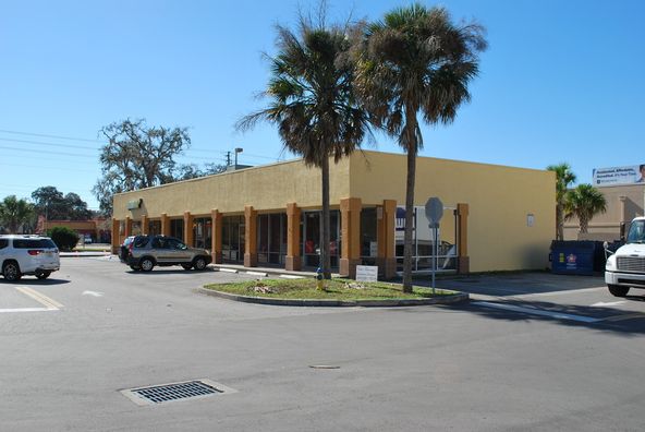 Tower Oaks Inline Retail: 8923 S.R. 52, Hudson, FL 34667